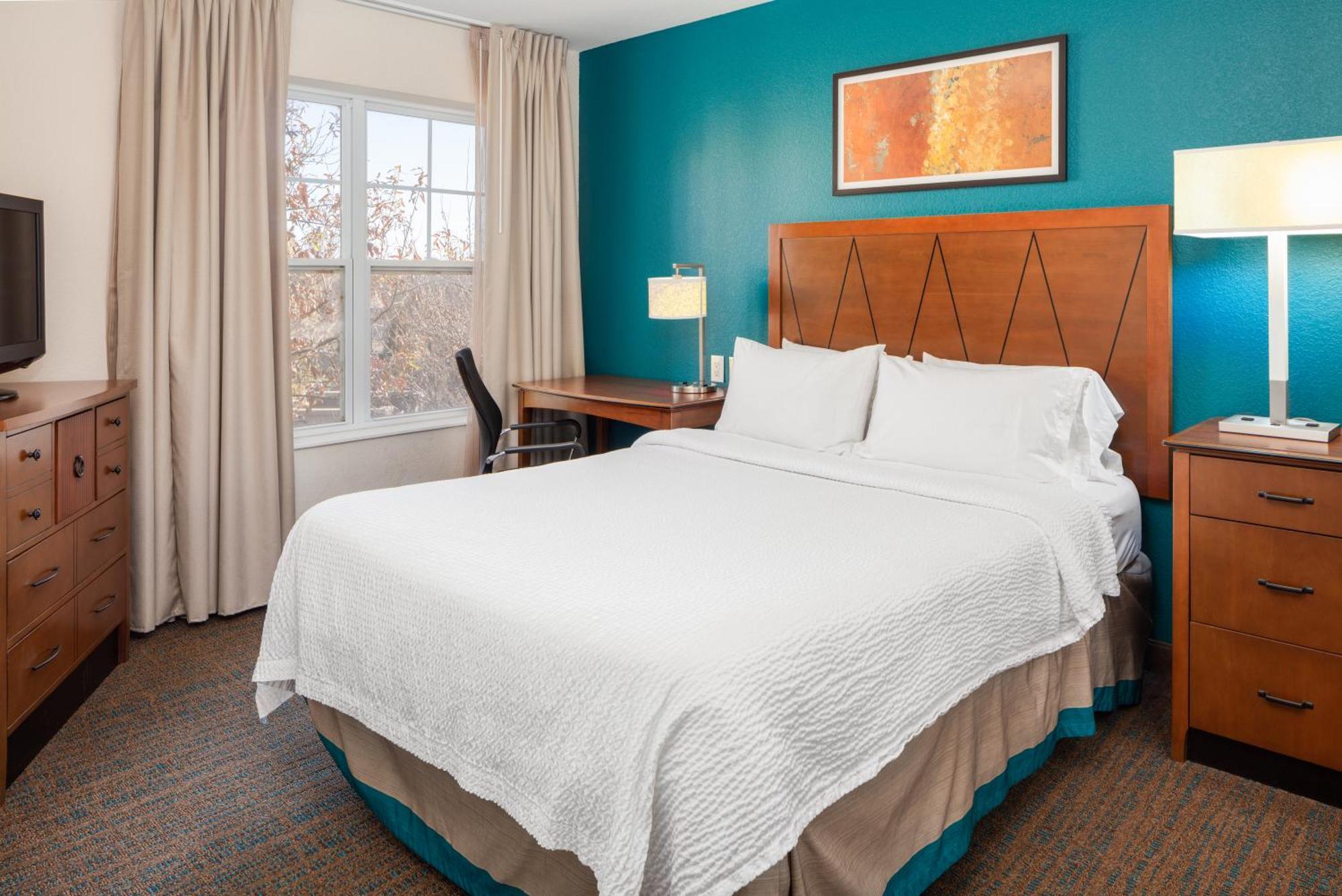 Residence Inn By Marriott Wichita East At Plazzio Extérieur photo